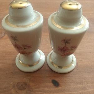 Vintage George Wyld Porcelain Salt n Pepper Shaker